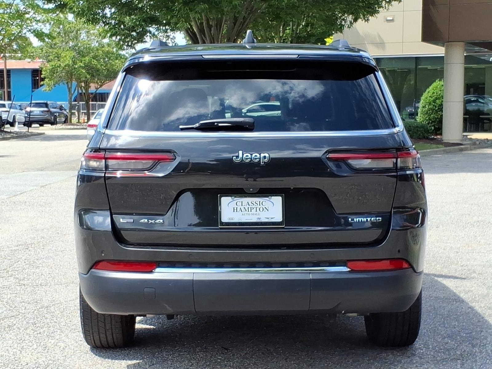 Used 2021 Jeep Grand Cherokee L Limited AWD/4WD image 9