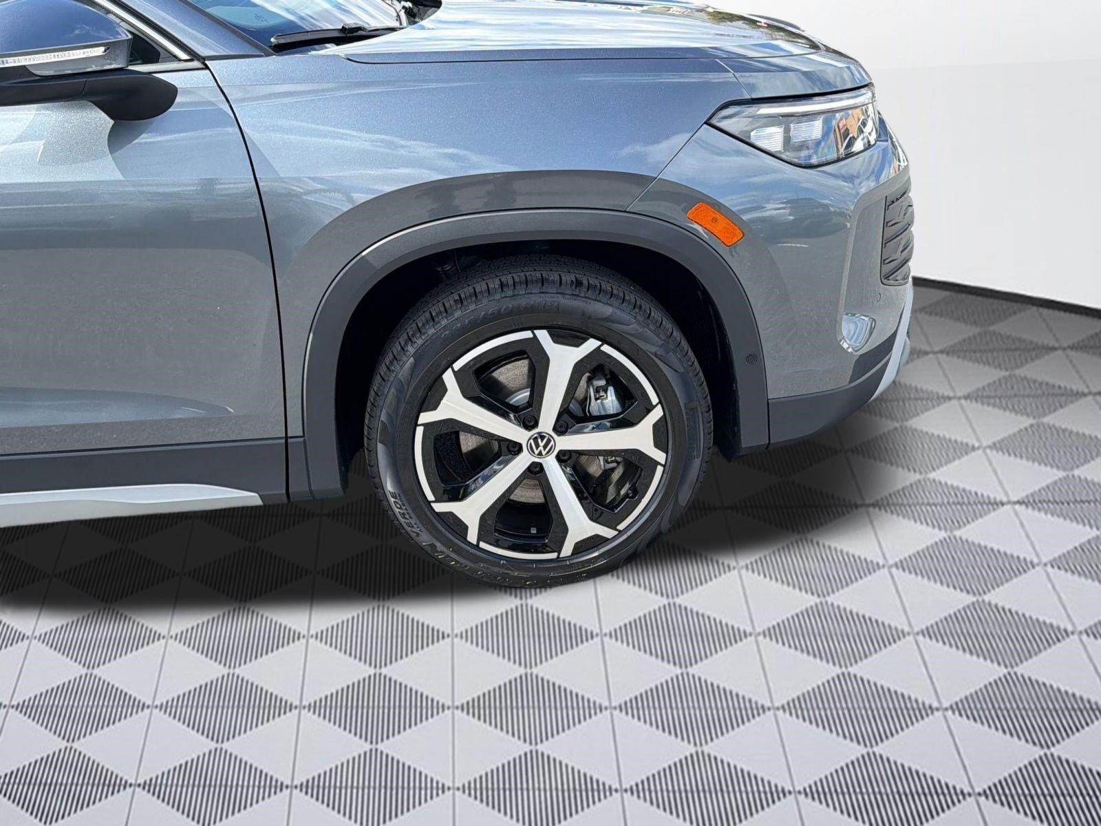 New 2026 Volkswagen Tiguan SE AWD/4WD image 11