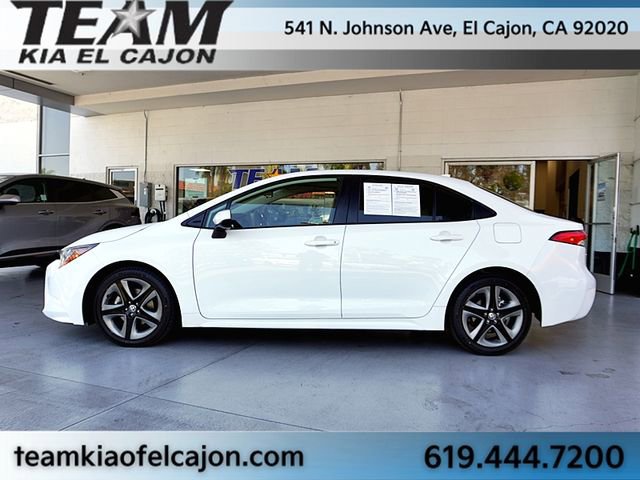 Used 2022 Toyota Corolla LE w/ Carpet Mat Package (TMS) FWD image 6