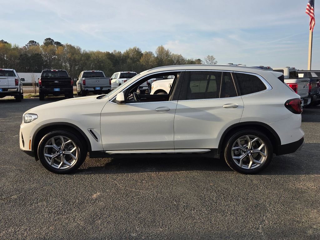 Used 2024 BMW X3 sDrive30i w/ Convenience Package image 3