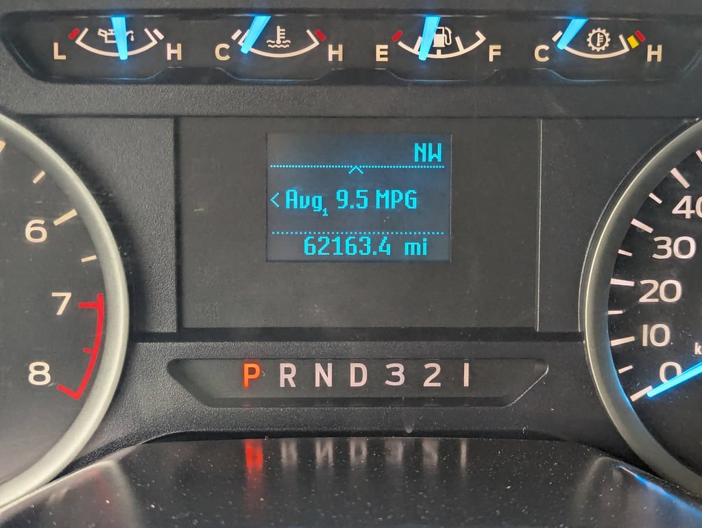 Used 2015 Ford F150 XLT AWD/4WD image 22