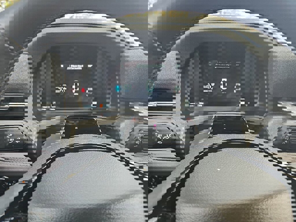 Used 2025 Ford Explorer Platinum w/ LUX Leather Package image 15