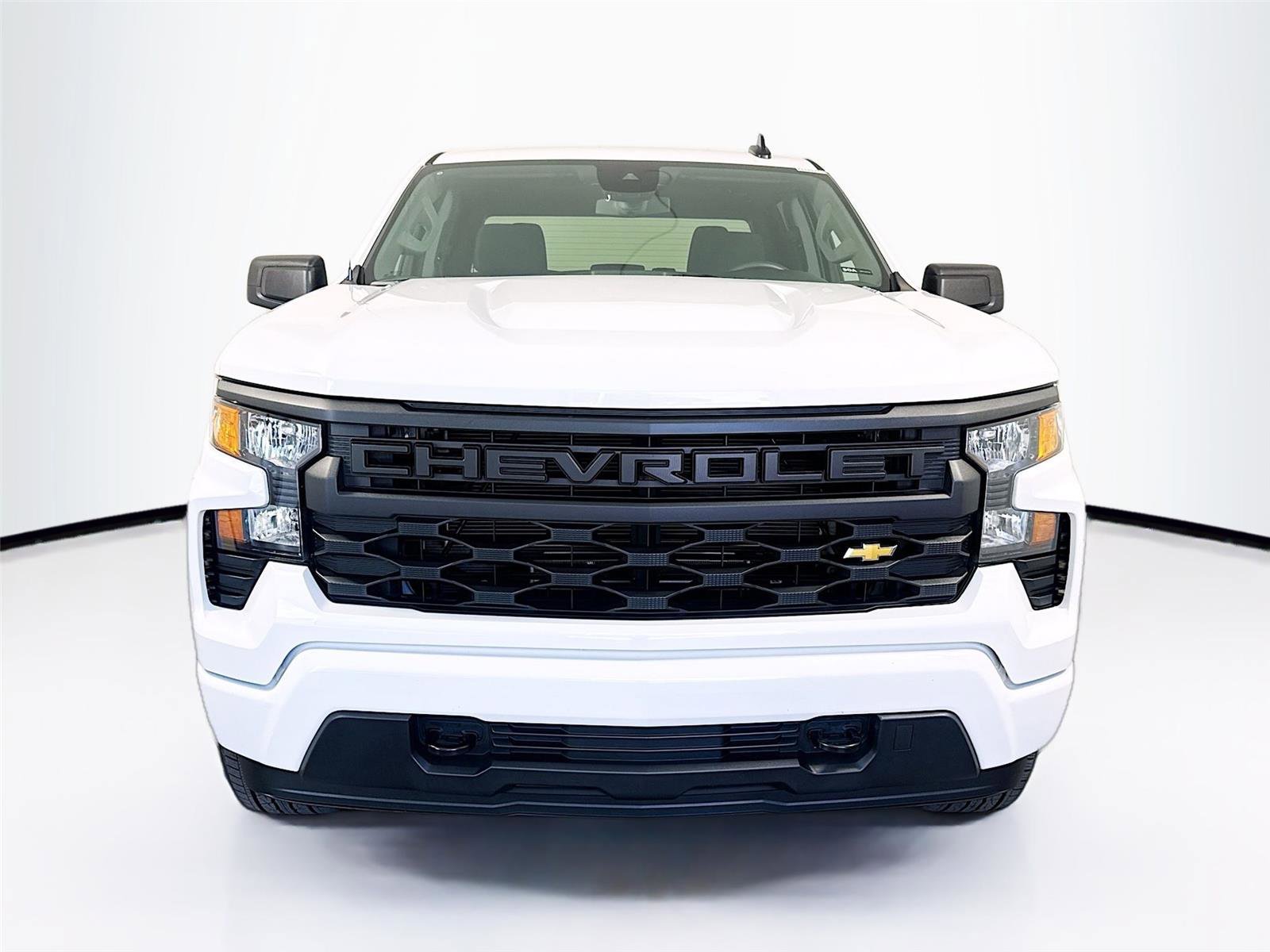 Used 2026 Chevrolet Silverado 1500 Custom AWD/4WD image 23