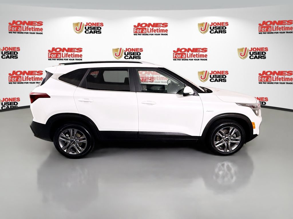 Used 2021 Kia Seltos S AWD/4WD image 16