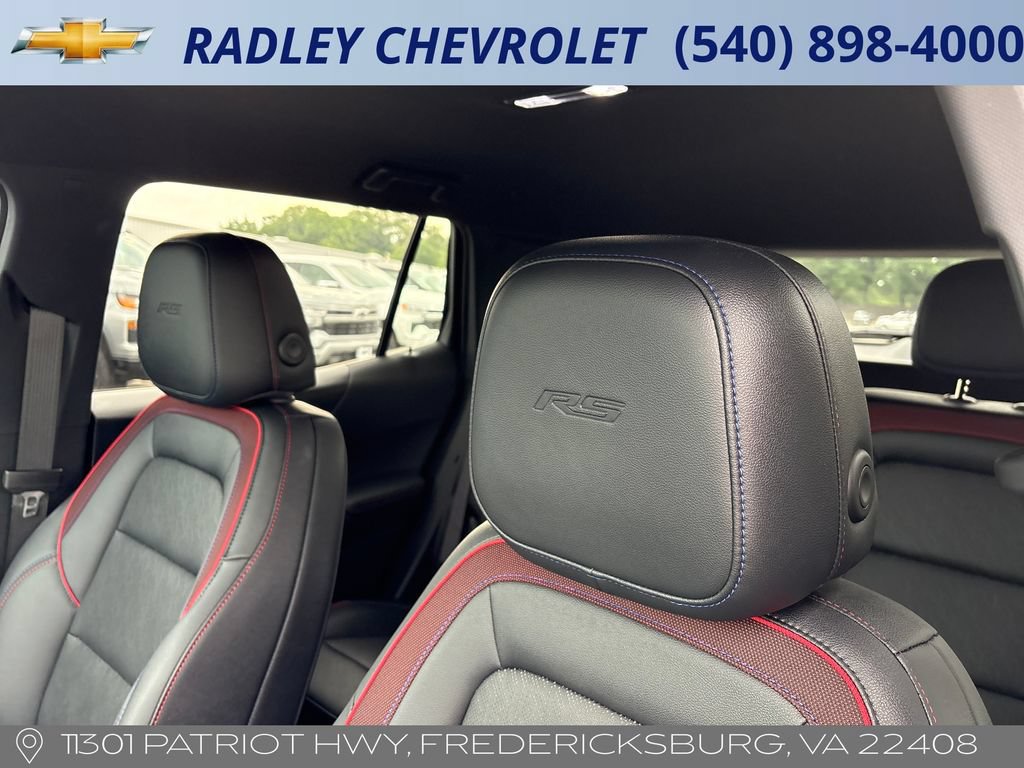 Certified 2026 Chevrolet Equinox RS AWD/4WD image 2