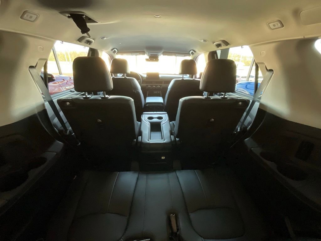Used 2025 Honda Pilot EX-L image 25