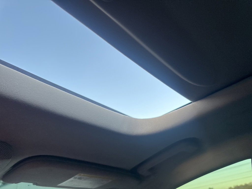 Used 2019 Ford Fusion SE image 12