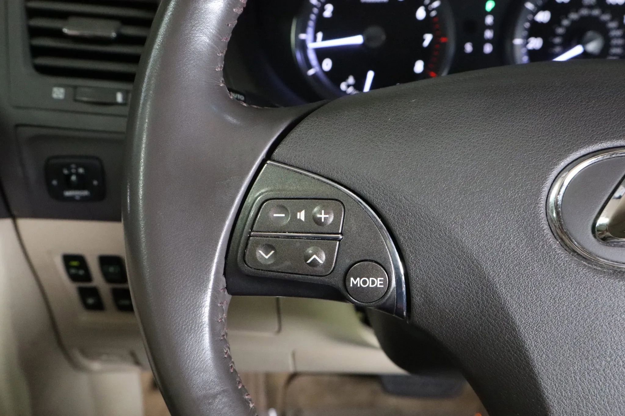 Used 2012 Lexus ES 350 image 26