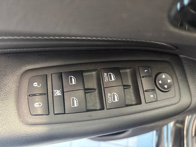 Used 2025 Dodge Durango GT AWD/4WD image 27