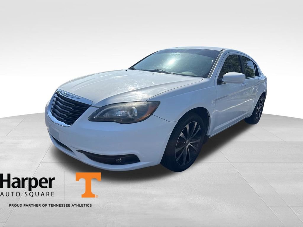 Used 2014 Chrysler 200 Touring w/ 200 S Group FWD image 1