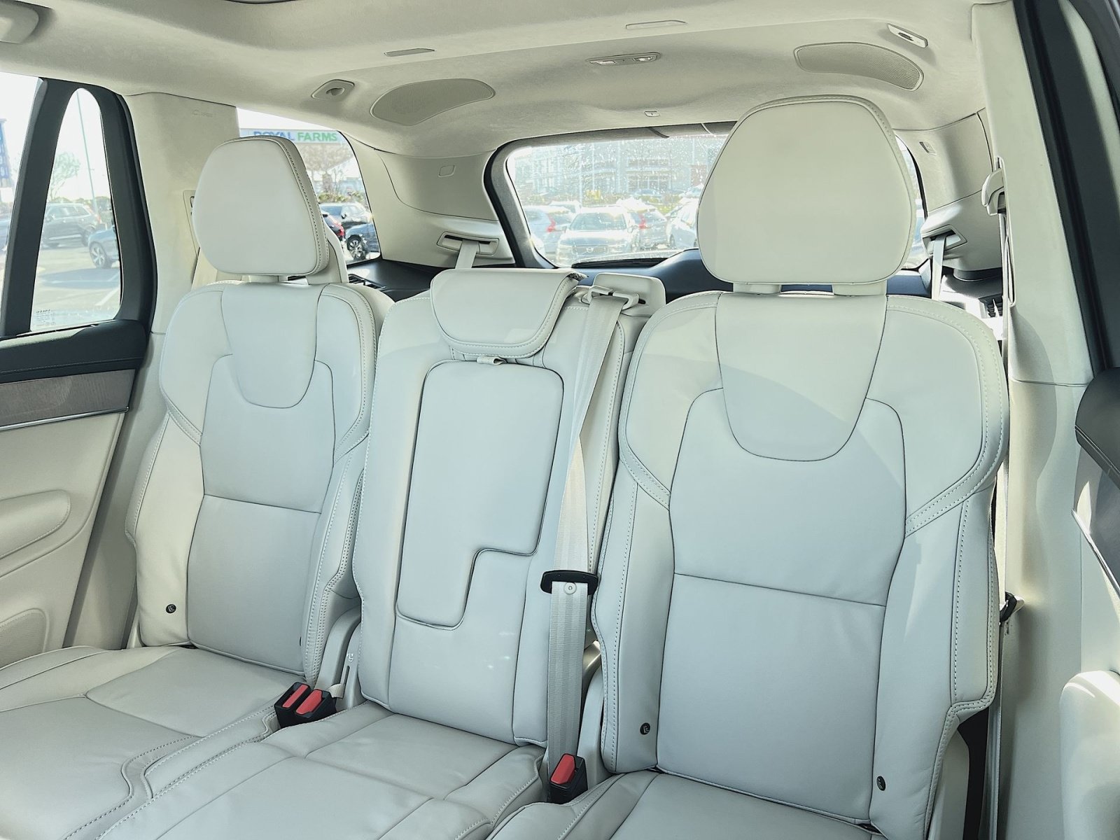 New 2026 Volvo XC90 B6 Ultra w/ Lounge Package AWD/4WD image 33