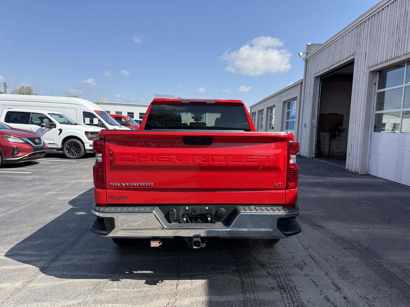 Used 2022 Chevrolet Silverado 1500 LT AWD/4WD image 4