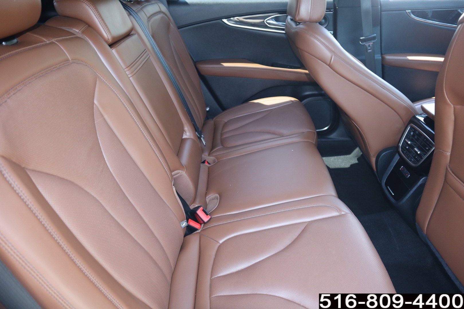 Used 2022 Lincoln Nautilus Reserve w/ Equipment Group 201A AWD/4WD image 12