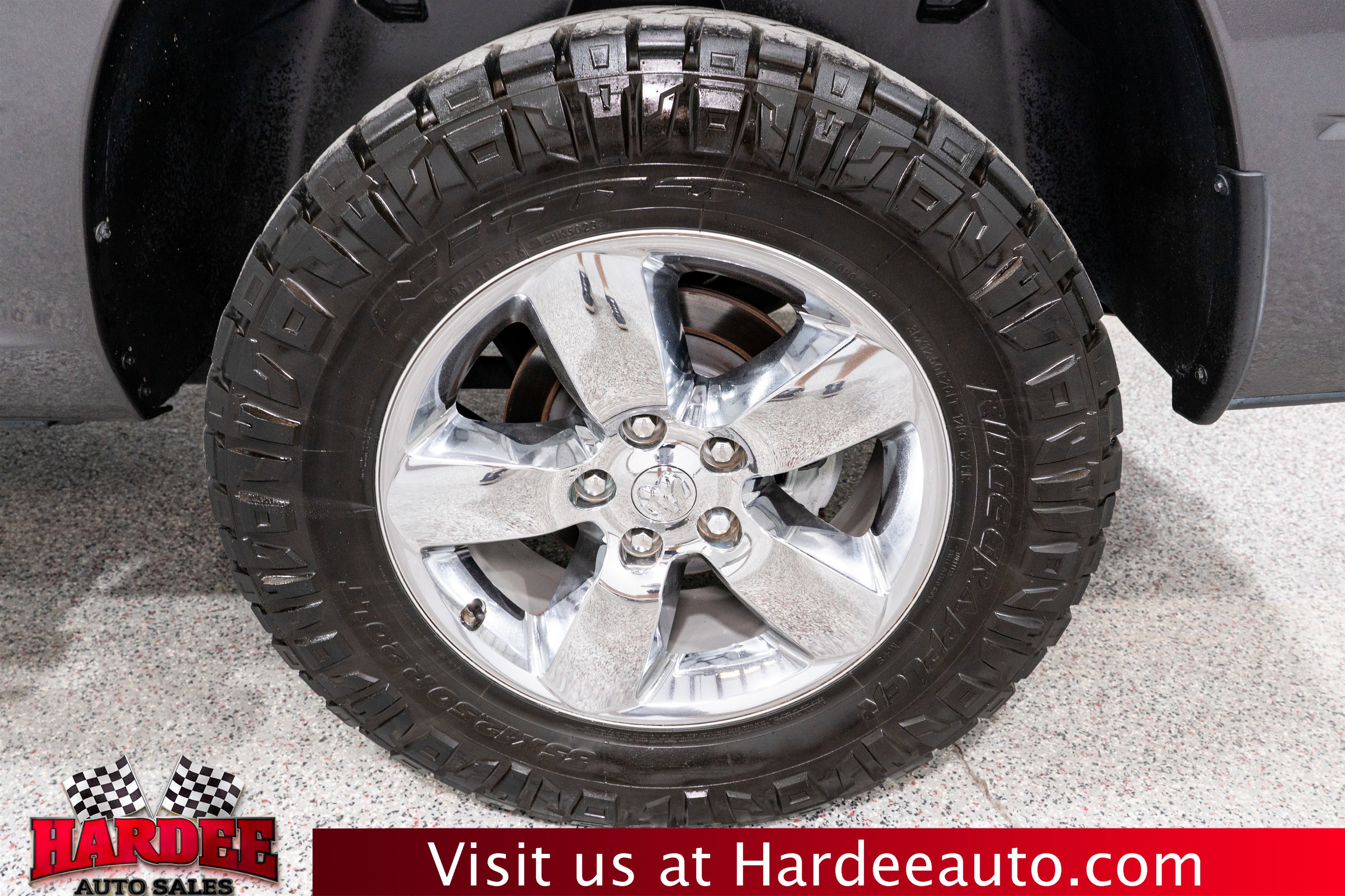 Used 2019 RAM 1500 Express w/ Express Value Package AWD/4WD image 10