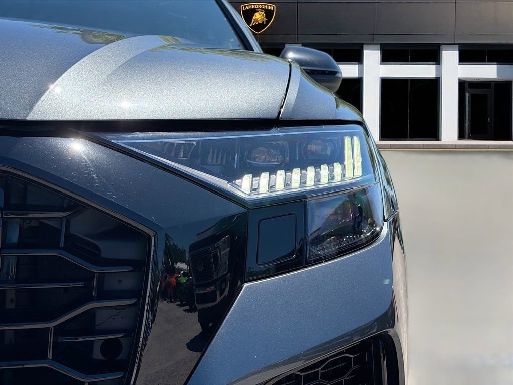 Used 2023 Audi RS Q8 image 11