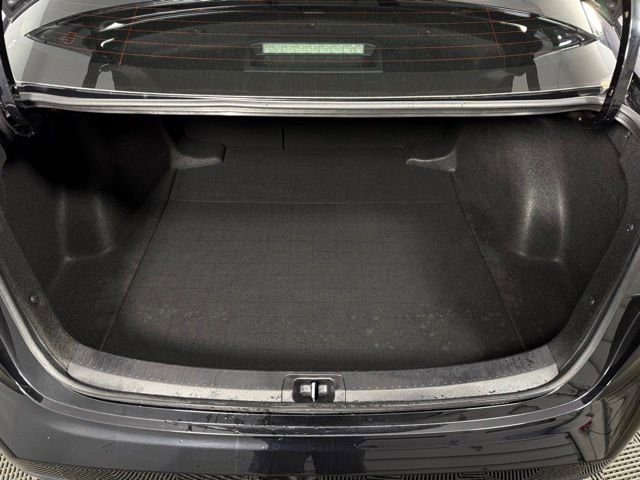 Used 2023 Toyota Corolla LE w/ LE Convenience Package FWD image 24