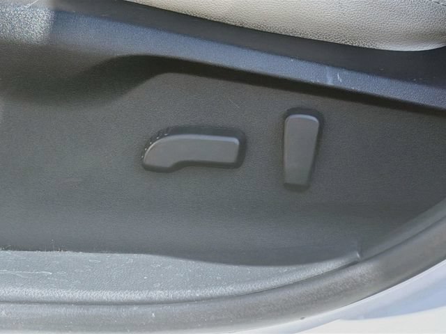 Used 2017 Subaru Impreza 2.0i Limited w/ Moonroof/BSD & Rcta/Eyesight AWD/4WD image 23