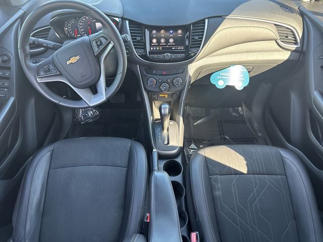 Certified 2022 Chevrolet Trax LT w/ LT Convenience Package image 20