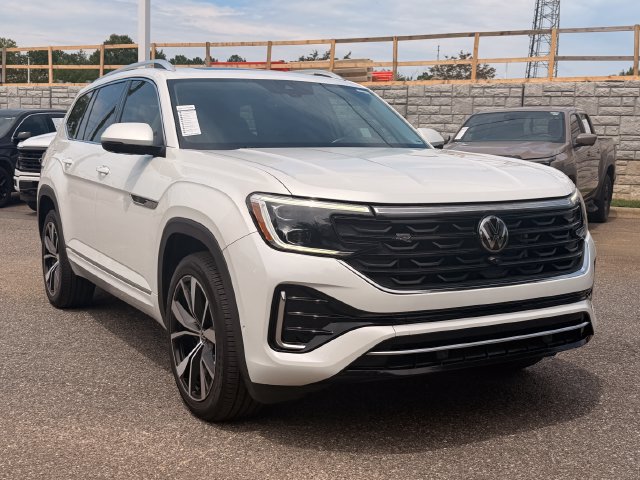 Used 2024 Volkswagen Atlas SEL Premium R-Line AWD/4WD image 7