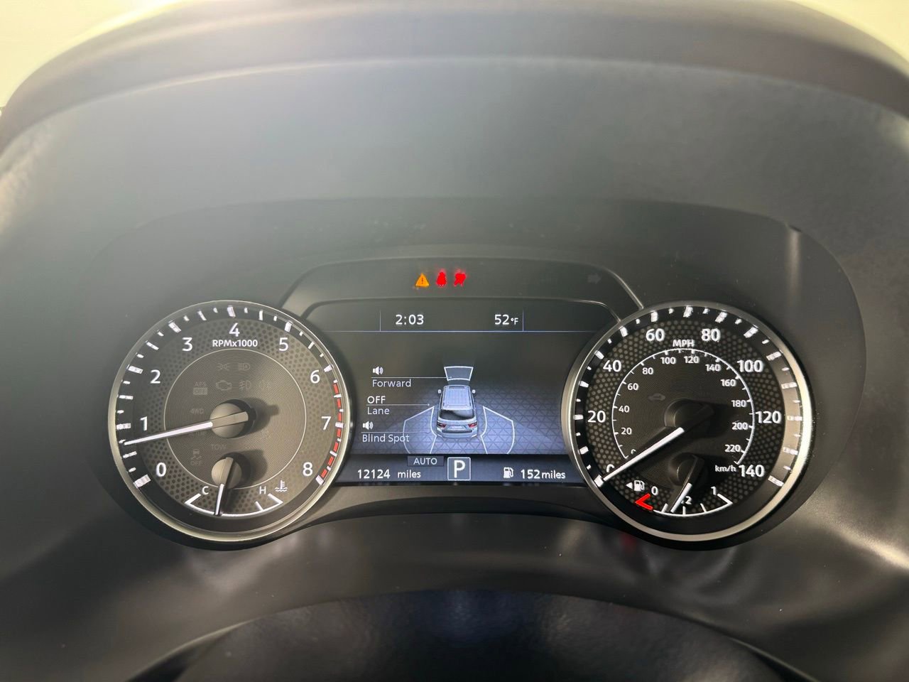 Used 2024 Nissan Armada Platinum w/ Captain's Chairs Package image 26