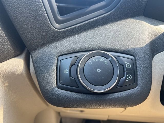 Used 2013 Ford Escape SE w/ Class II Trailer Tow Pkg image 19