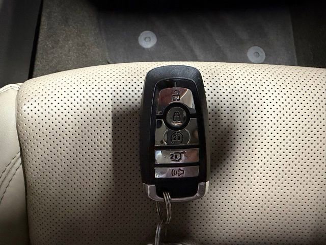 Used 2023 Lincoln Nautilus Reserve w/ Equipment Group 201A image 50