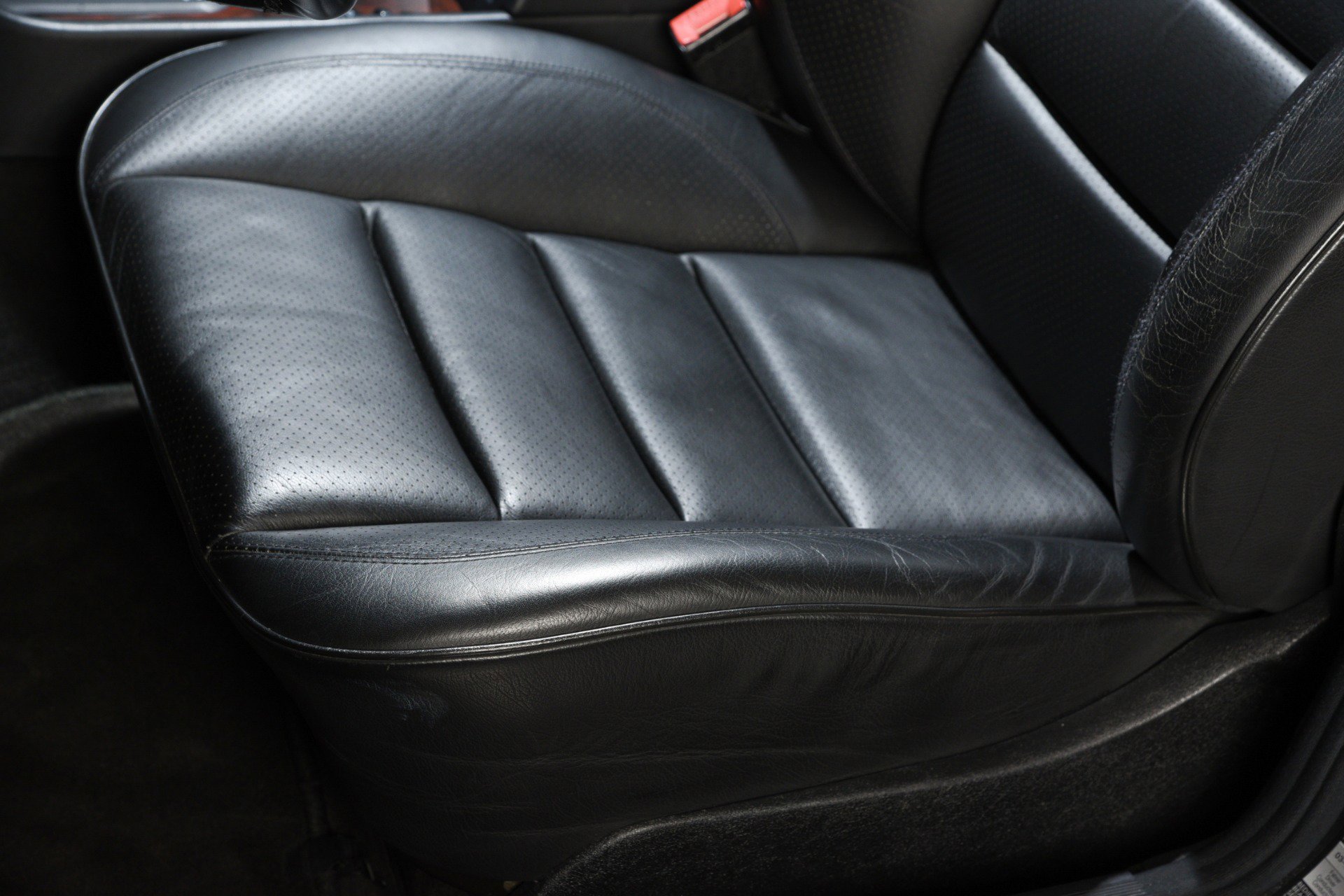 Used 1994 Mercedes-Benz E 500 Sedan image 19