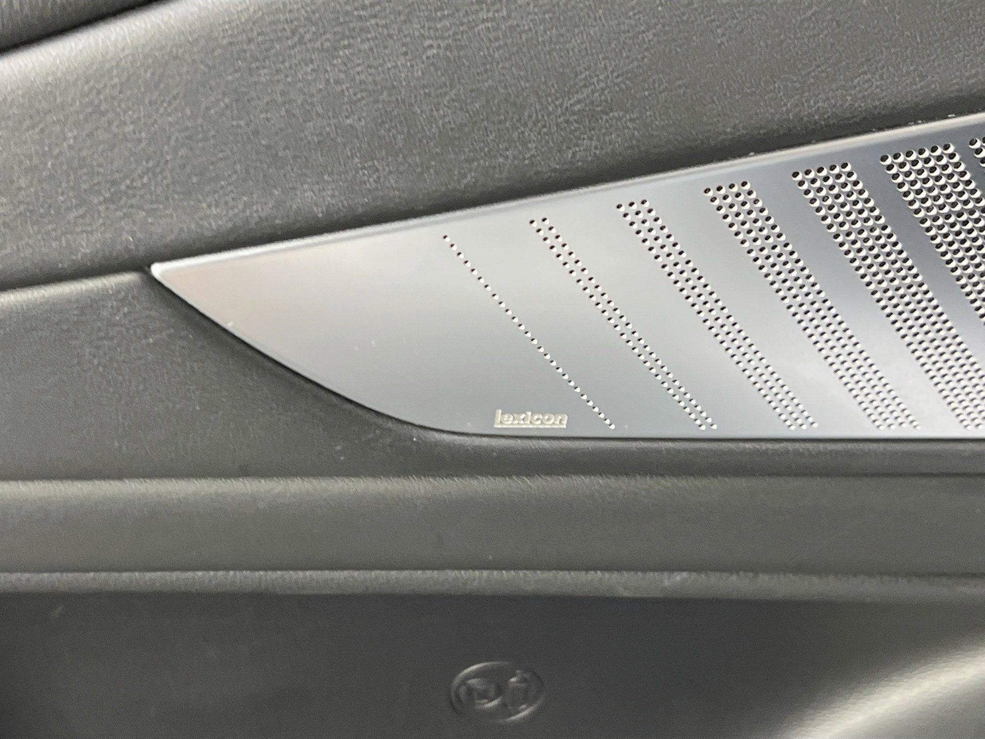 Used 2024 Genesis G80 3.5T Sport image 19