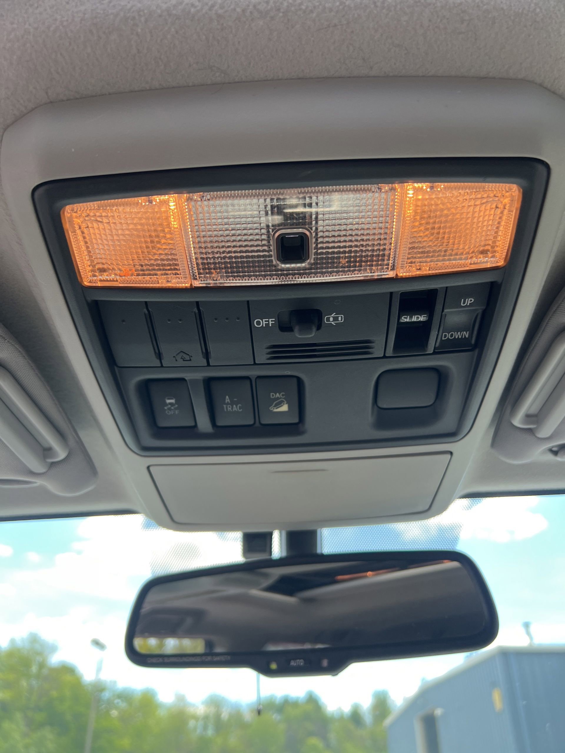 Used 2010 Toyota 4Runner SR5 AWD/4WD image 11