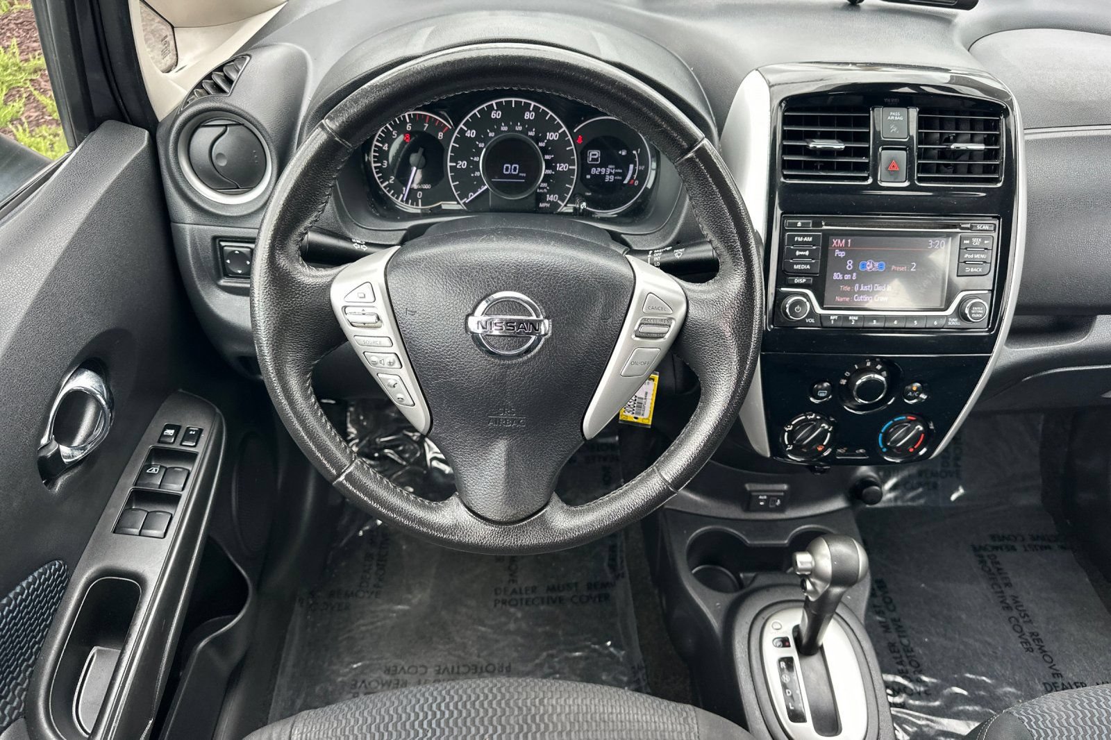 Used 2018 Nissan Versa Note SV FWD image 16