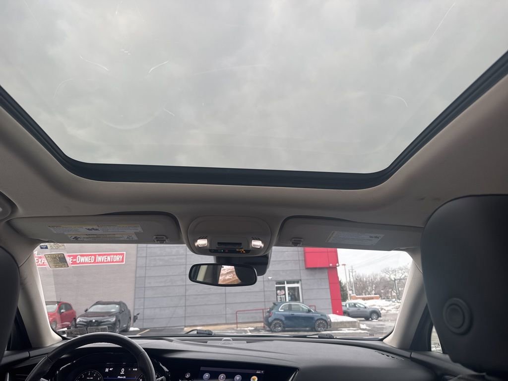 Used 2021 Buick Envision Essence w/ Sport Touring Package image 46