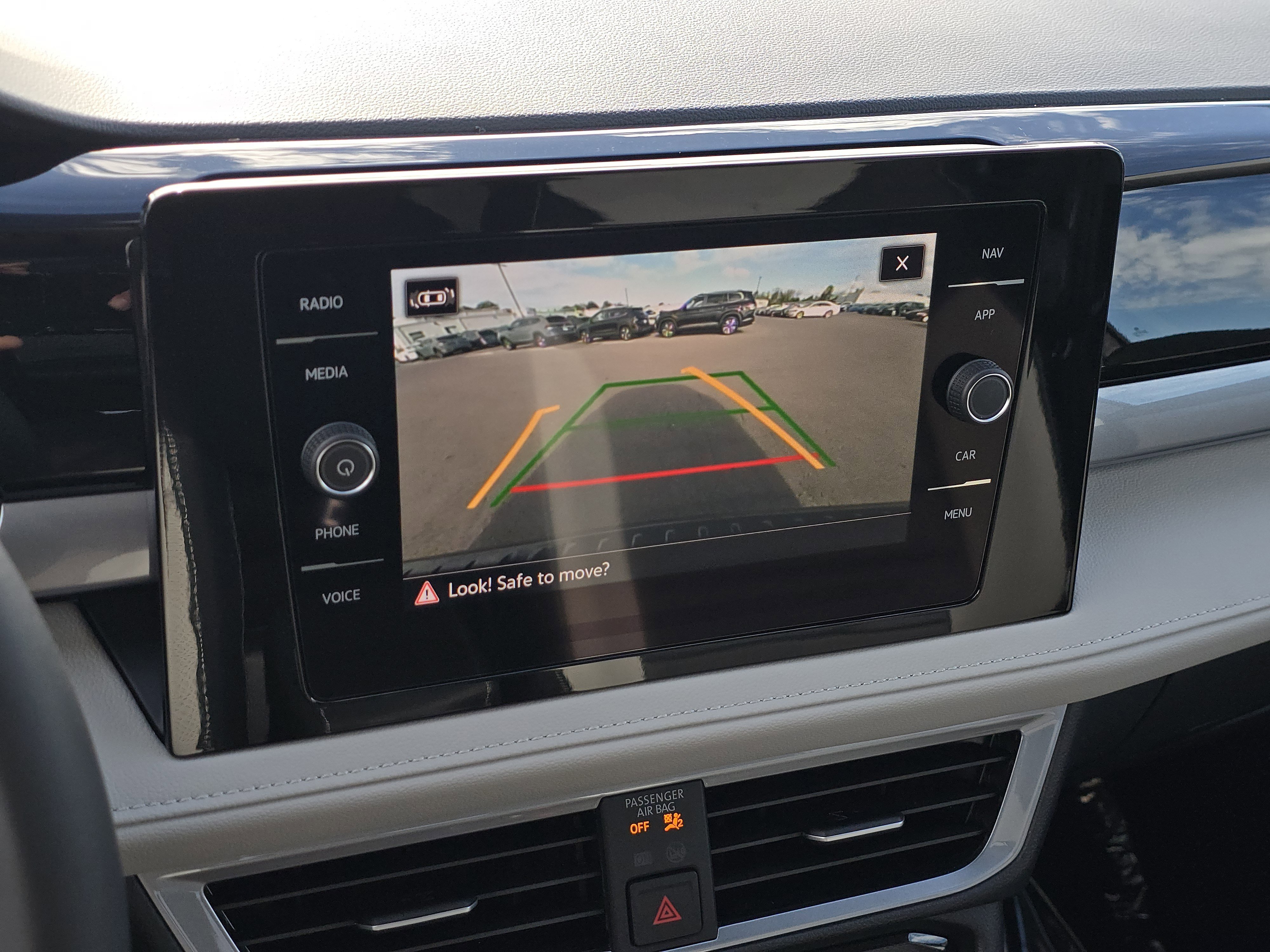 New 2025 Volkswagen Taos SEL image 24