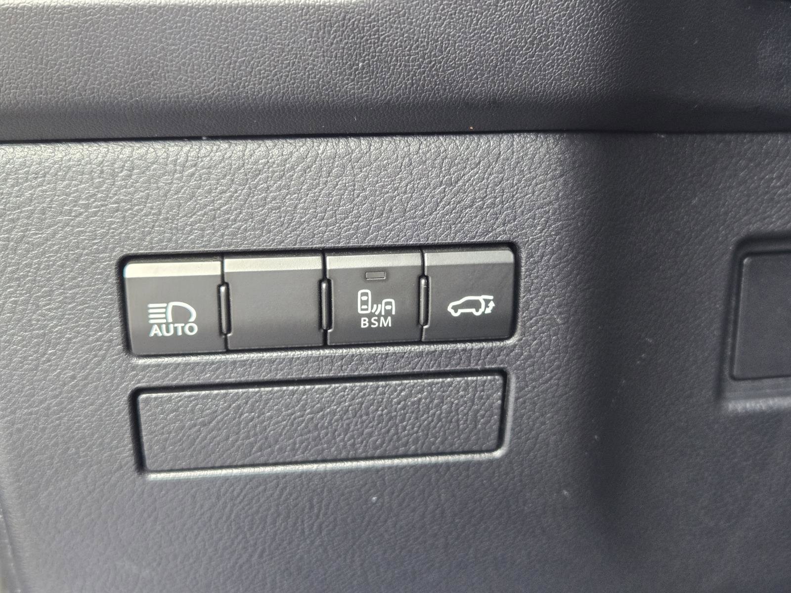 Used 2019 Lexus NX 300h AWD image 19