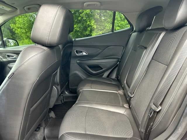 Used 2014 Buick Encore FWD image 23