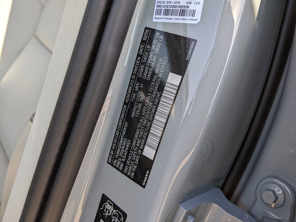 Certified 2026 Volvo XC60 B5 Ultra w/ Protection Package Premier image 30