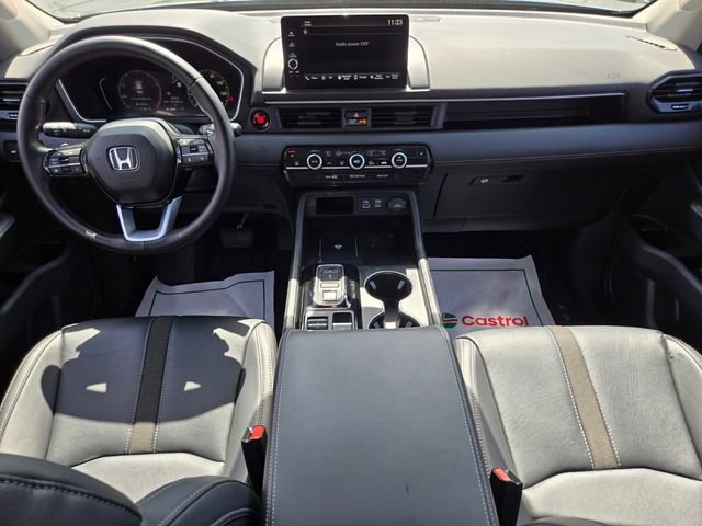 Used 2025 Honda Pilot EX-L image 15