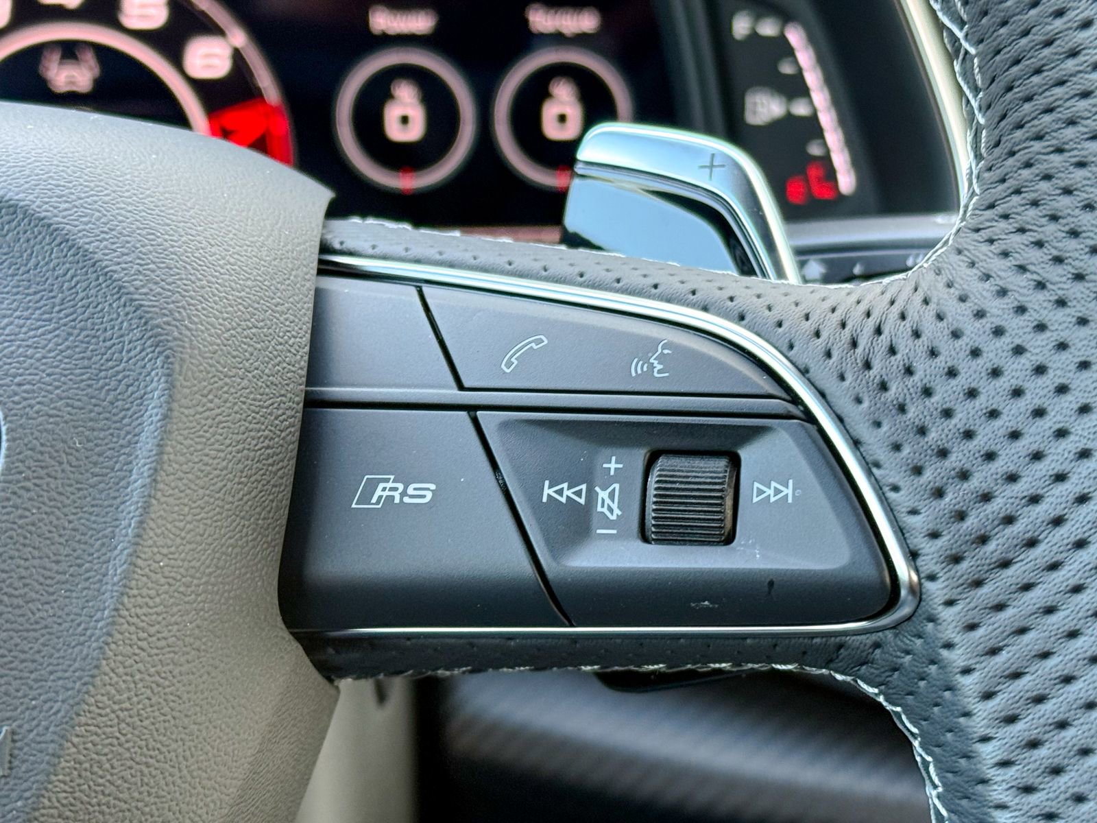 Used 2025 Audi RS Q8 performance AWD/4WD image 28
