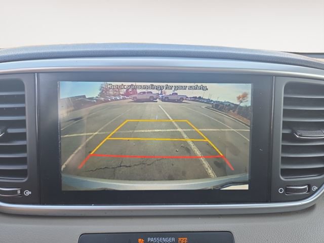 Used 2020 Kia Sportage LX w/ LX Popular Package image 23