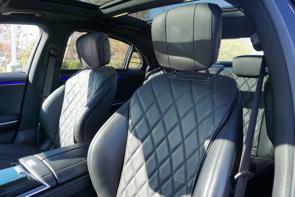 Certified 2022 Mercedes-Benz S 500 4MATIC image 11