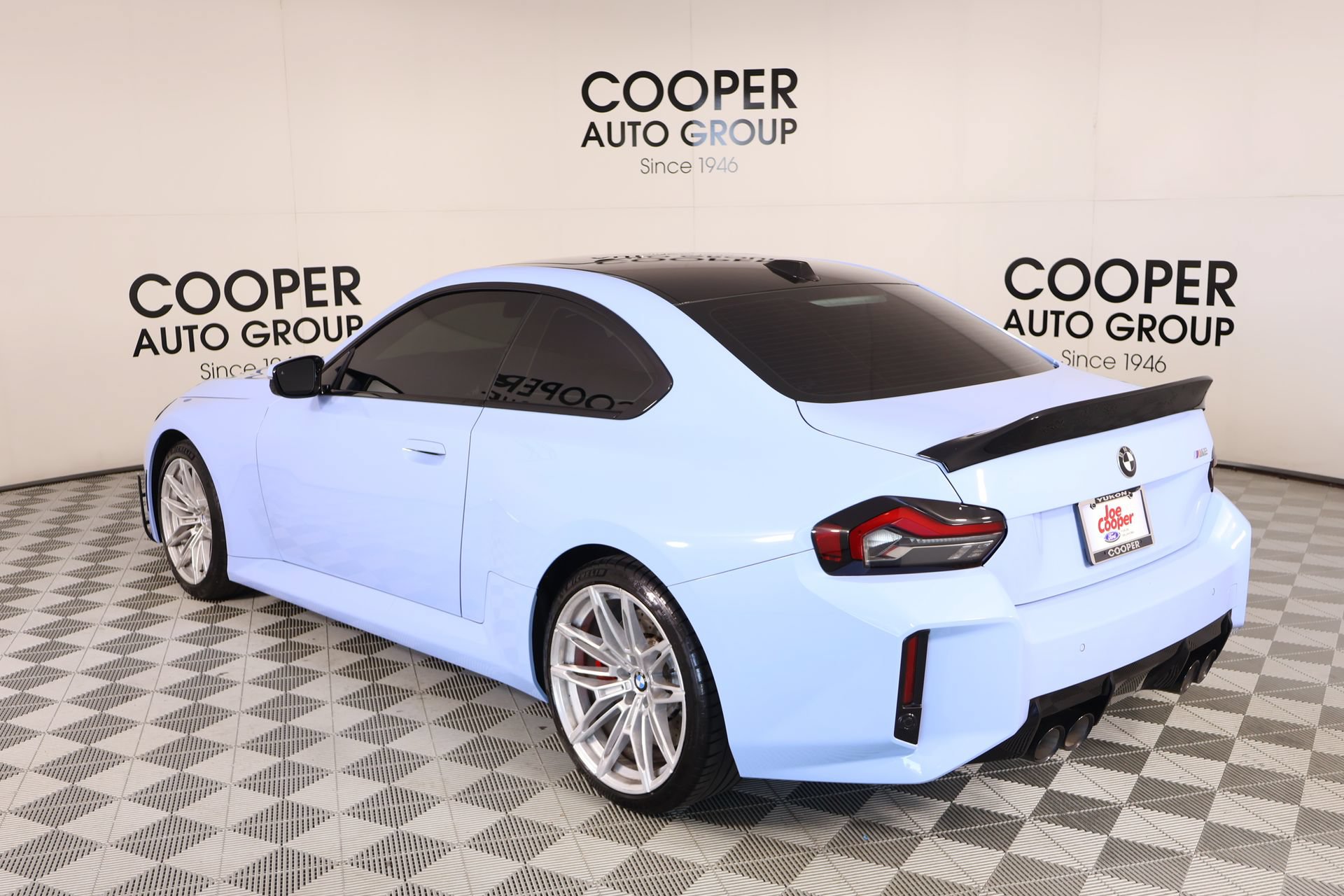 Used 2023 BMW M2 w/ Lighting Package RWD image 22