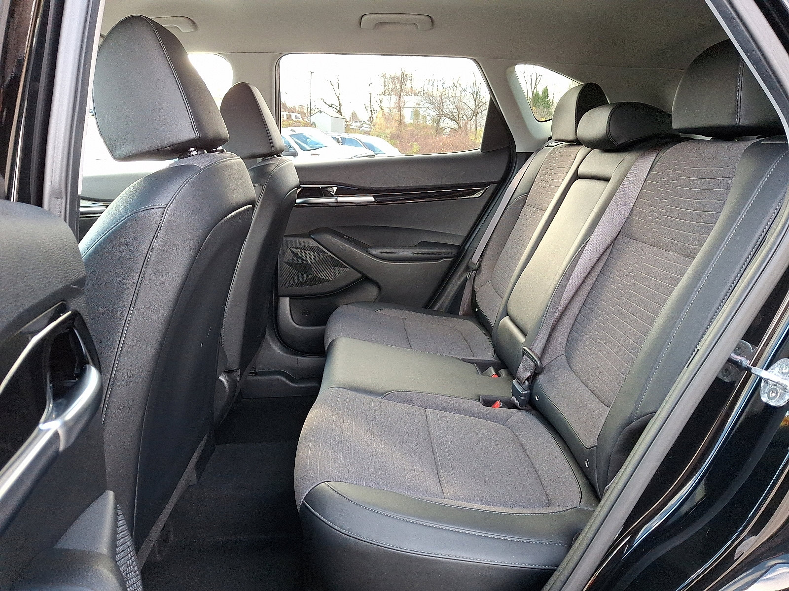 Used 2021 Kia Seltos S image 9