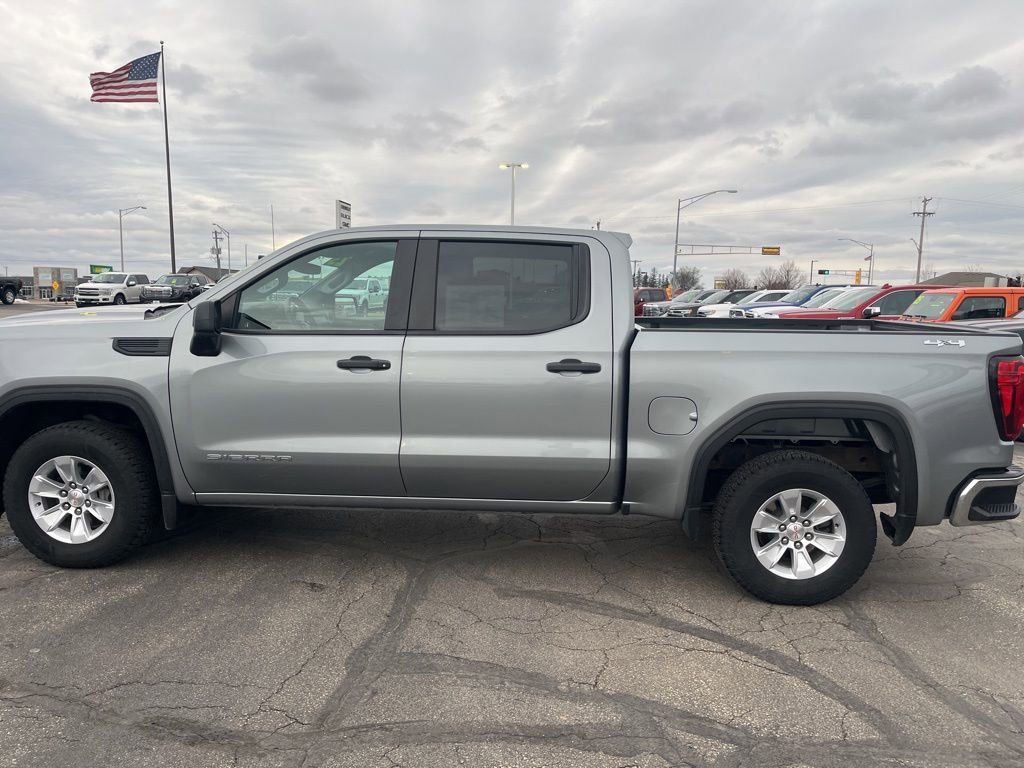 Used 2023 GMC Sierra 1500 Pro w/ Pro Value Package AWD/4WD image 10