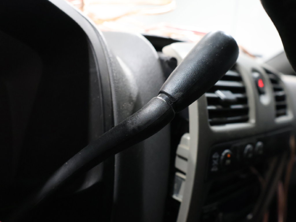 Used 2005 Chevrolet Colorado LS AWD/4WD image 26