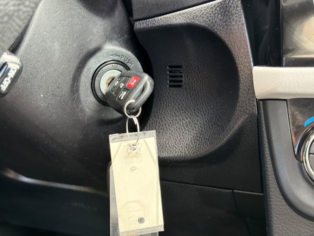 Used 2016 Toyota Corolla LE FWD image 25