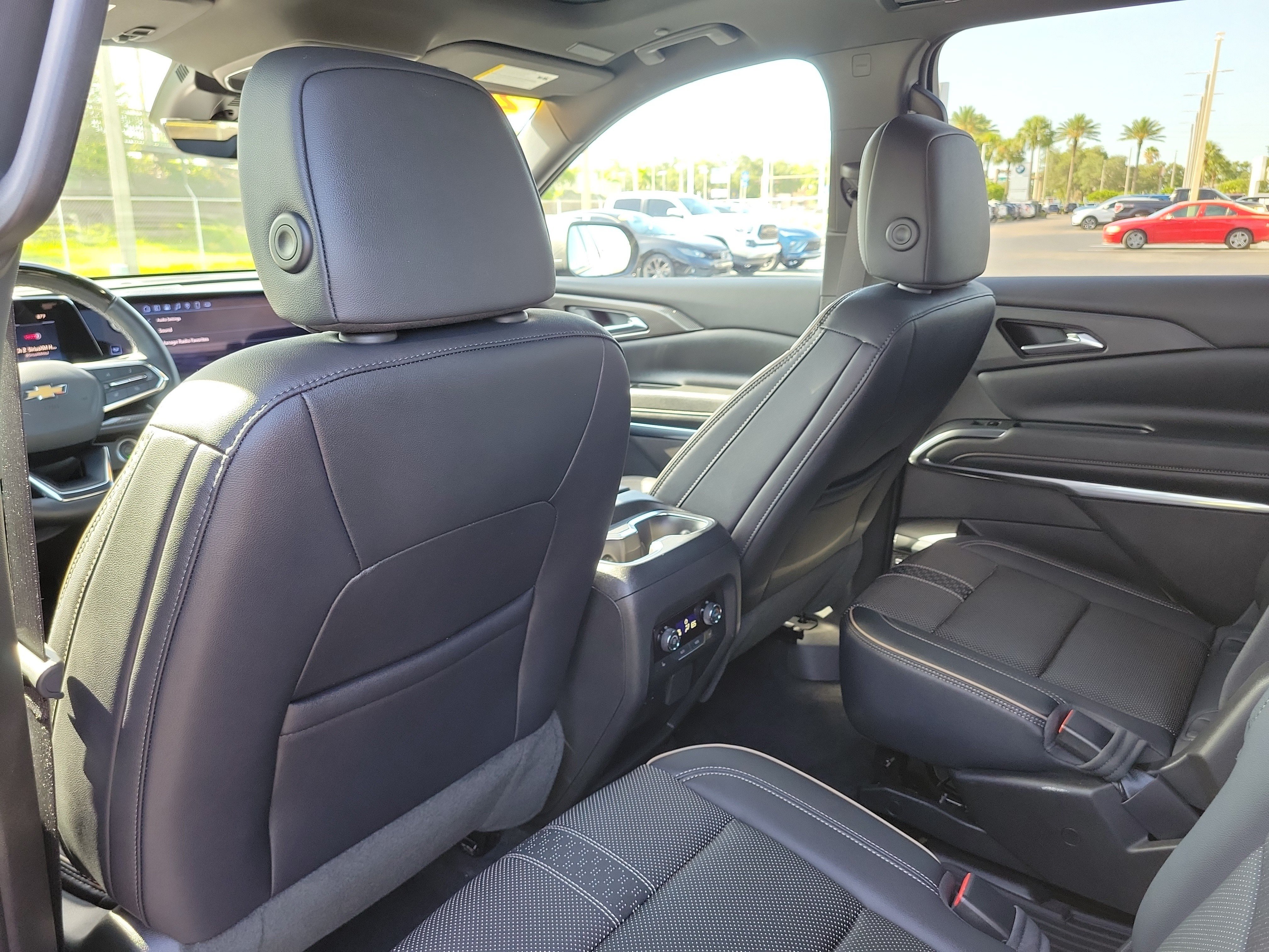 Used 2025 Chevrolet Traverse High Country w/ LPO, Floor Liner Package FWD image 12