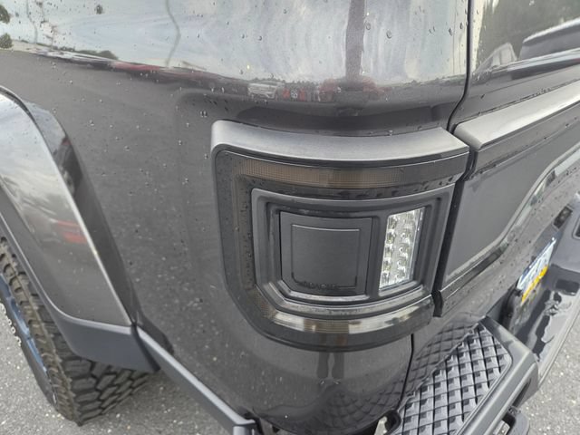 Used 2023 Jeep Gladiator Sport AWD/4WD image 14