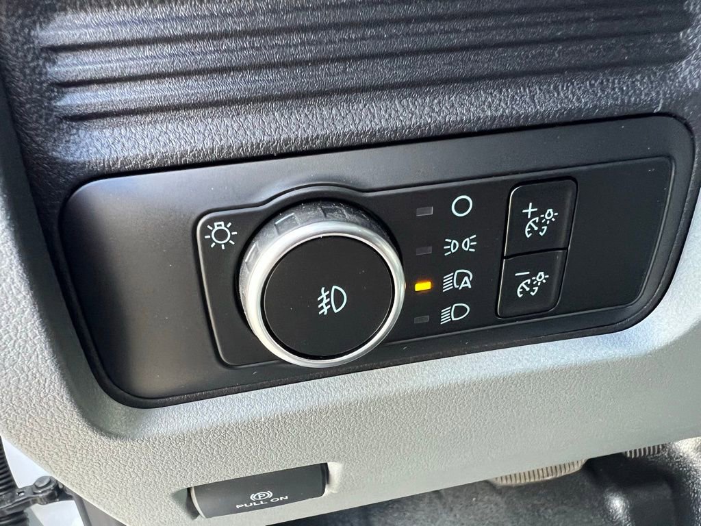 New 2026 Ford F450 XL w/ XL Chrome Package image 25