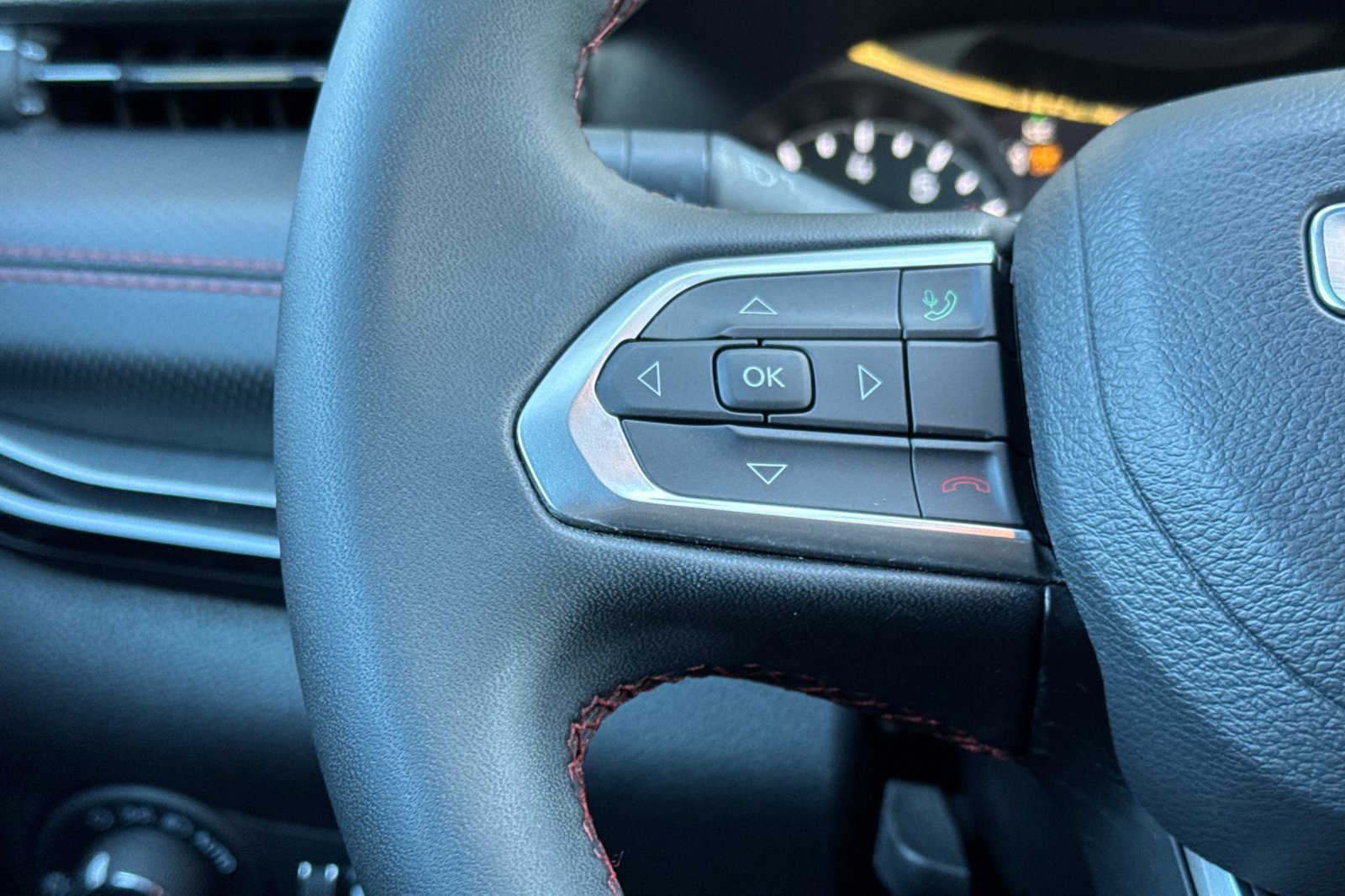 Used 2024 Jeep Compass Trailhawk image 27