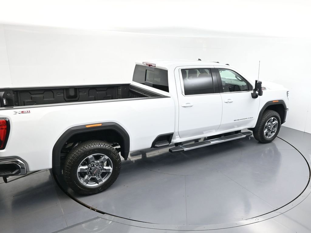 New 2026 GMC Sierra 3500 SLE w/ SLE Value Package AWD/4WD image 5