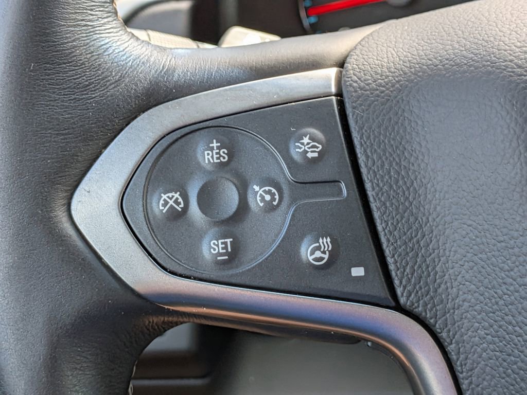 Used 2017 Chevrolet Suburban Premier image 31